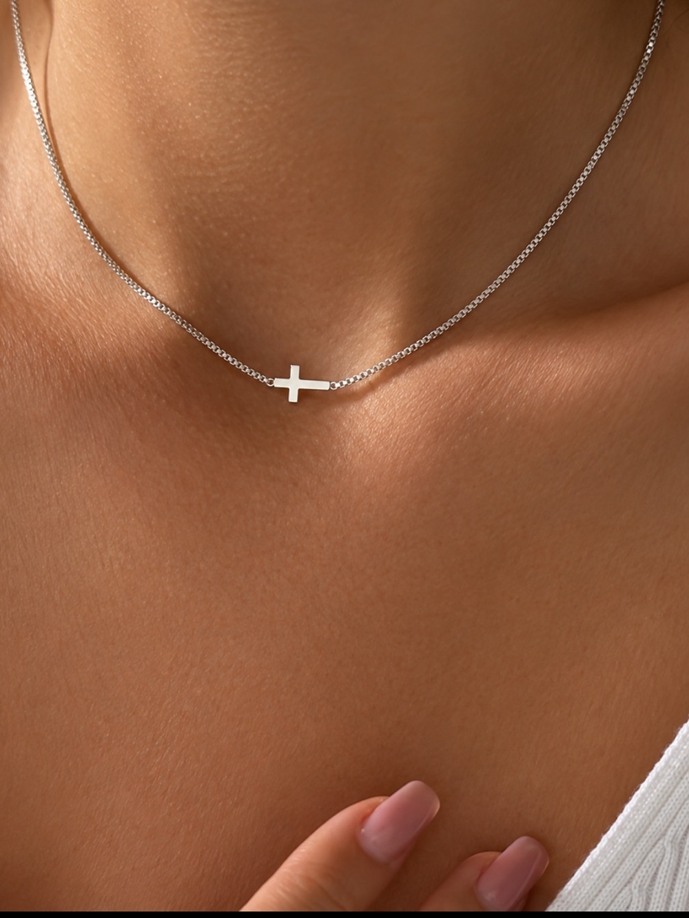 Anthropologie silver Dainty Cross Necklace with Box Chain ✅